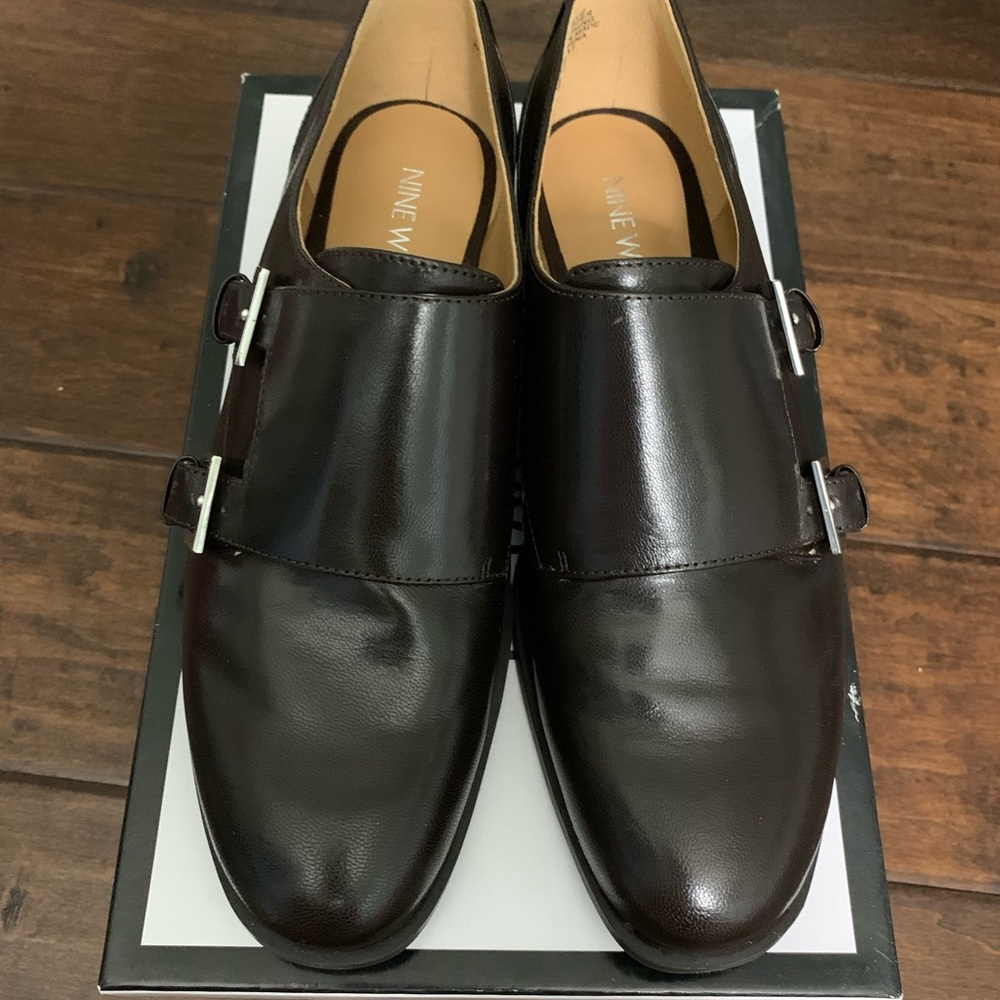 Nine West Toastie women’s dark brown leather buckled loafers size 7 M. Brand new
